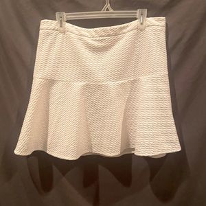 White above the knee Skirt, Loft Brand, Size Large